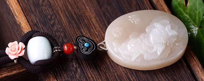 藕粉和田玉是什么料