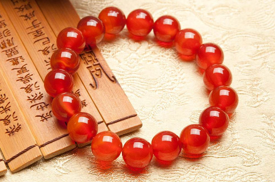 南红玛瑙和红玛瑙区别