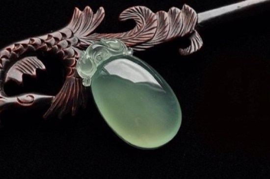 翡翠的棉线跟纹的区别