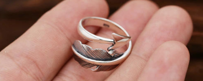 箭头戒指的寓意
