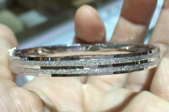 带手链和手镯寓意是什么