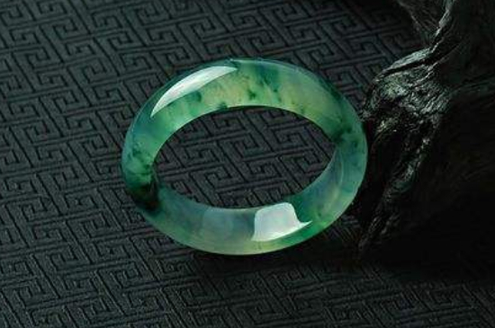 无棉不翡翠什么意思