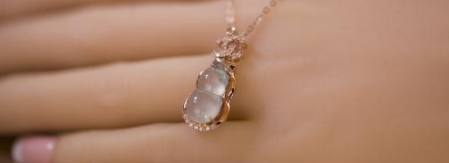 哪些人不适合戴玉