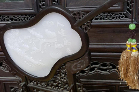 阿富汗玉和翡翠的区别