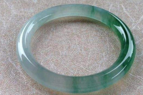 翡翠原石加工方法