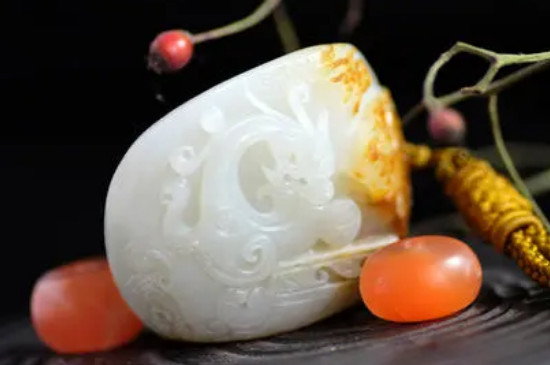 碧玉佩戴的好处和寓意