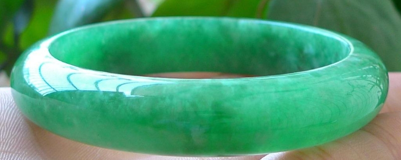 翡翠手镯圈口怎么测量方法