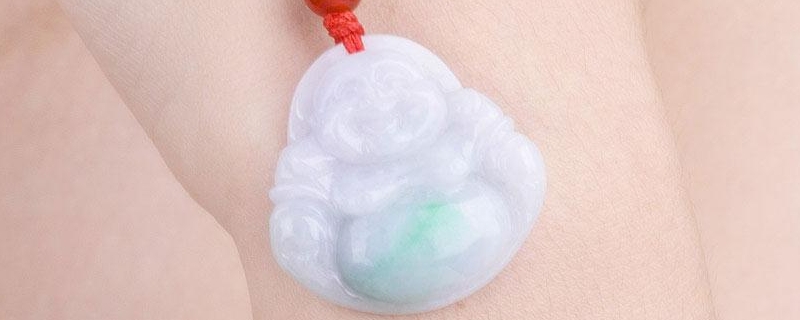 翡翠挂件如何保养可以上油吗