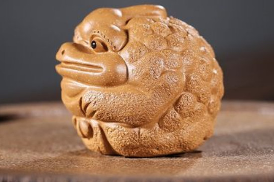 金蟾女性戴有什么讲究