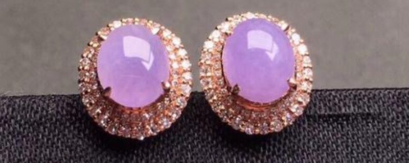 a货紫罗兰翡翠在紫光灯辨别