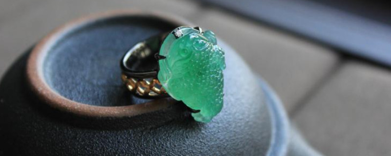 缅甸木那场口翡翠特点