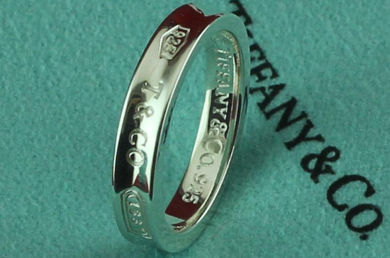 提夫尼戒指寓意