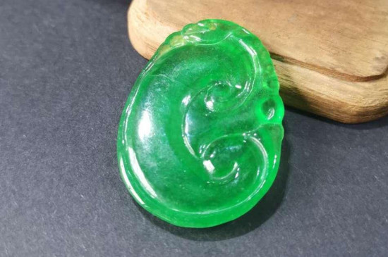 怎样辨别翡翠是不是染色