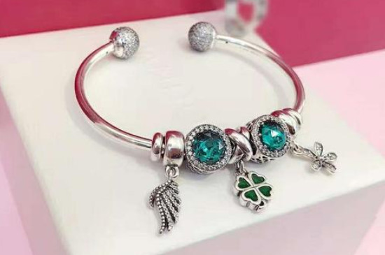 潘多拉手链怎么打开