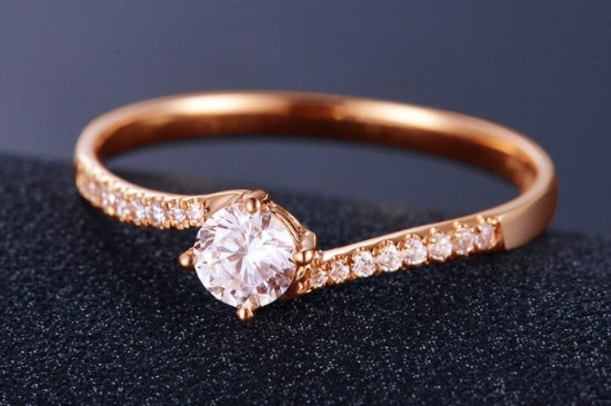 俄罗斯紫金585和14k是什么意思