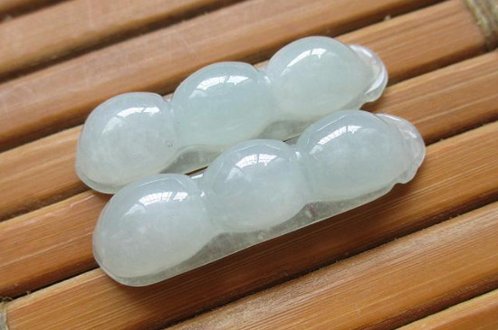 翡翠冰种四季豆怎么选