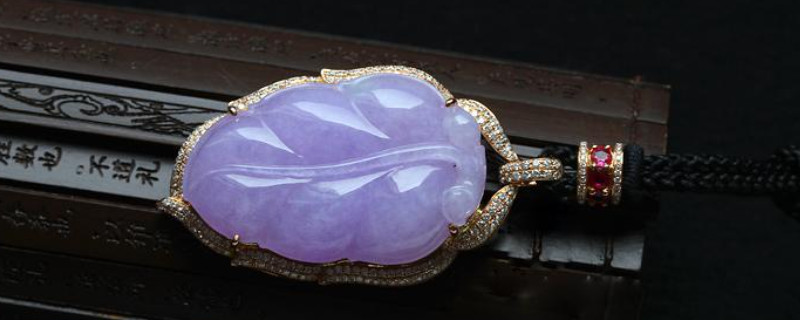 缅甸翡翠和天然翡翠有什么区别