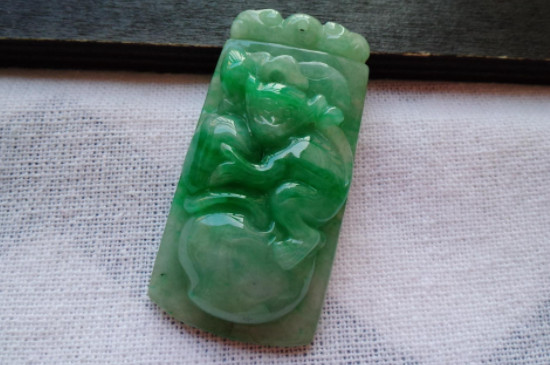 什么是翡翠棉根