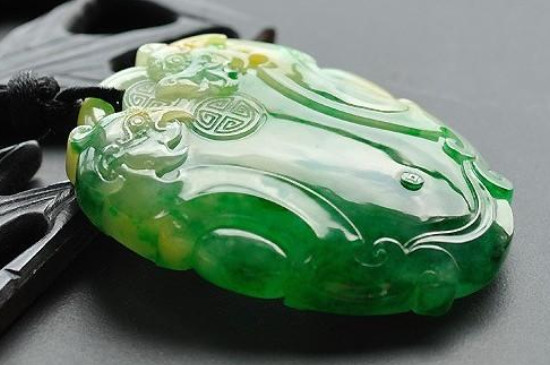 常戴翡翠有什么好处