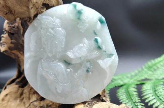 糯种翡翠是什么样的