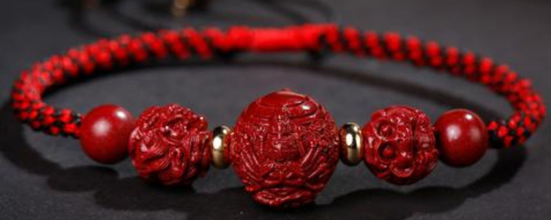 女人左脚戴红绳的意义