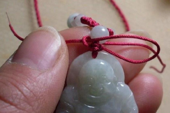 项链挂绳怎么打结方法