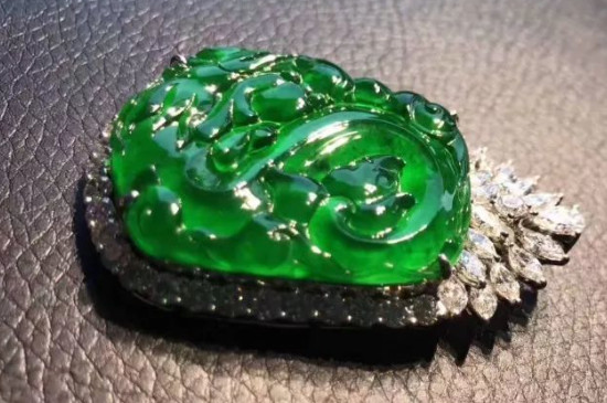 翡翠怎么看注胶和酸洗