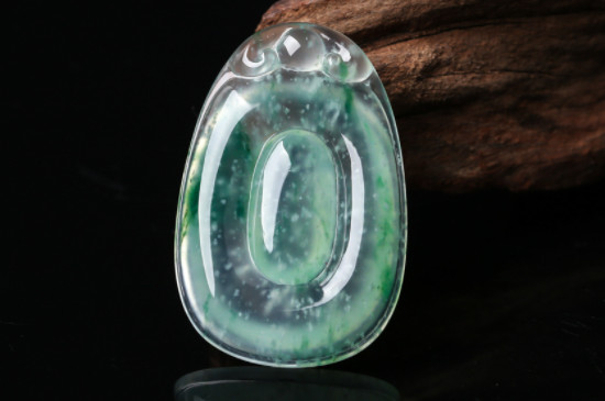 福贝翡翠的寓意是什么