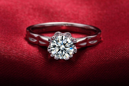 带戒指每个手指的意义男女