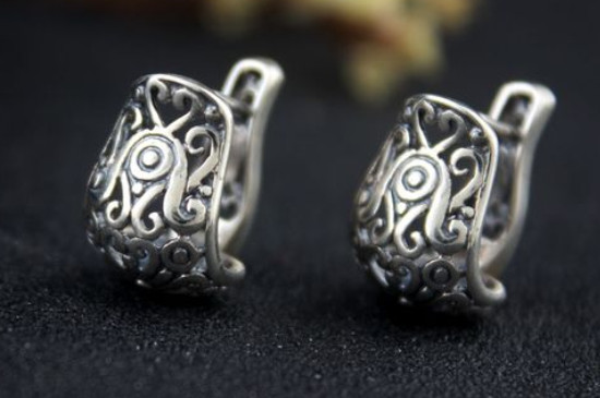 银首饰怎样变亮