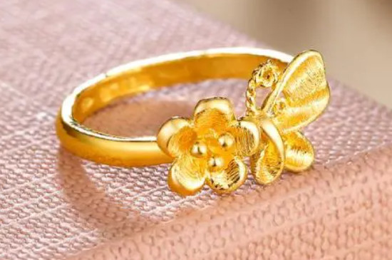 已婚男士戒指的戴法和意义