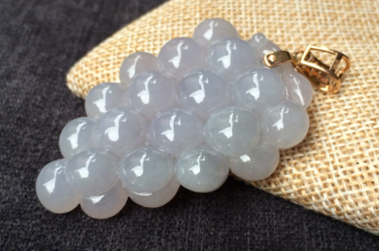 真假翡翠怎么辨别