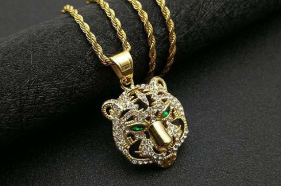 钛金属于黄金吗