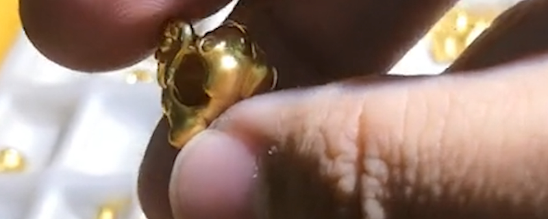 硬金是什么金 值钱吗