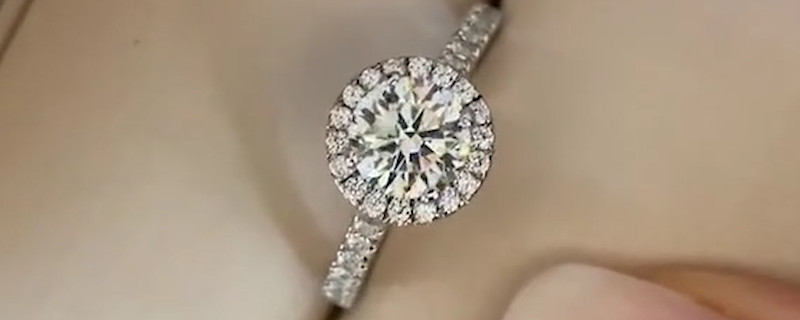 黄金越戴越亮是什么原因