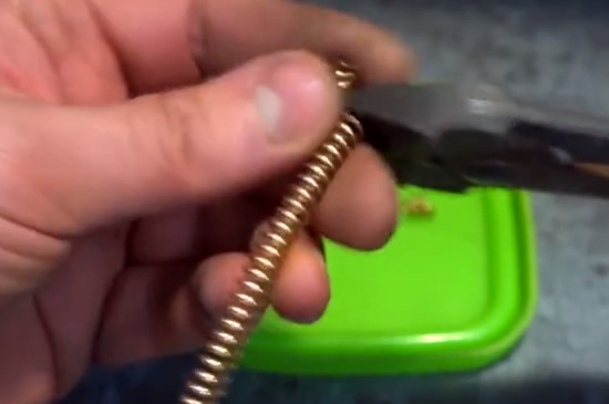 黄金变黑了怎么处理