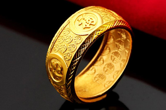 黄金和钻石可以一起戴吗