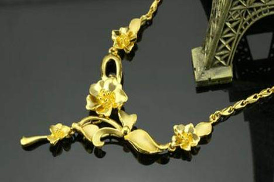 黄金用什么洗可以发亮不伤黄金