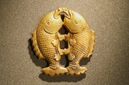 为什么有的黄金饰品有气孔