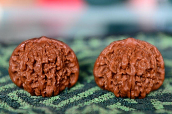 文玩核桃如何快速包浆