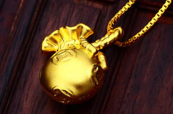 为什么黄金一捏就变形