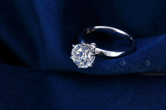 金750钻石戒指是什么意思