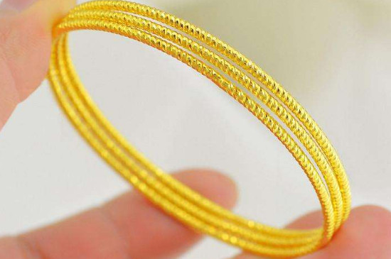 佩戴黄金的禁忌