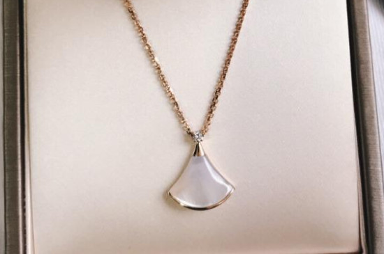 白贝母为什么不能碰水