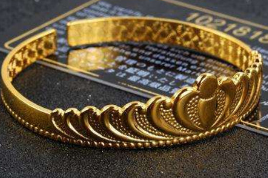 黄金的钢印是什么样子