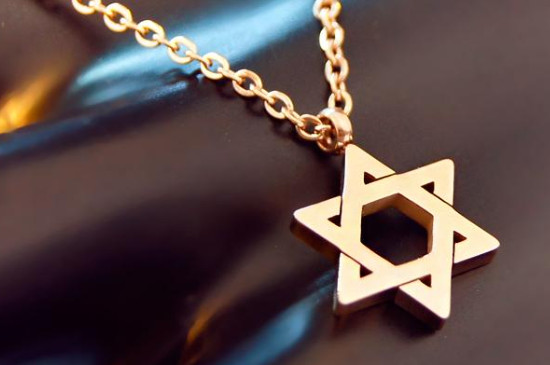 白金项链清洗小妙招