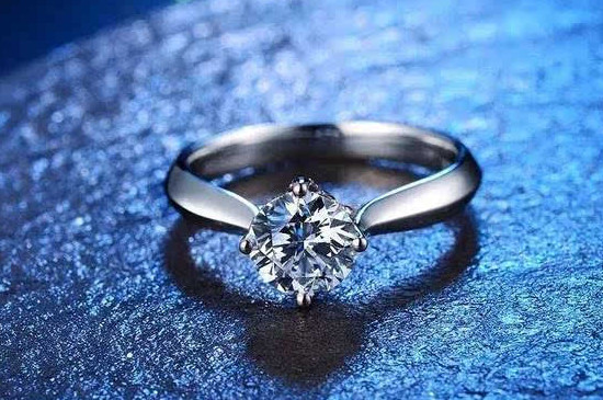 锆石和钻石有什么不同