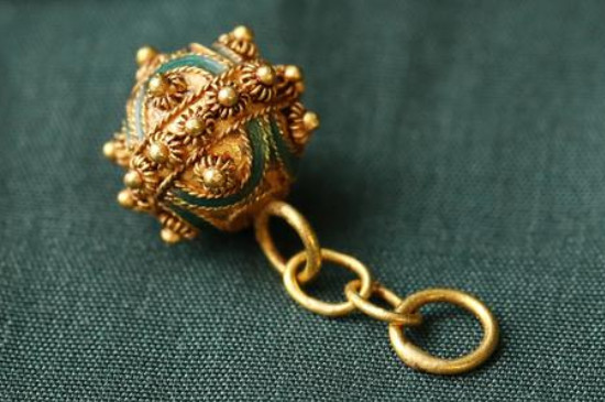 古法黄金为什么不回收,含金量低侧重设计