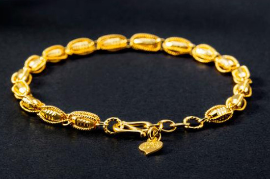 适合老年人的黄金手链,适合粗大简约的黄金手链