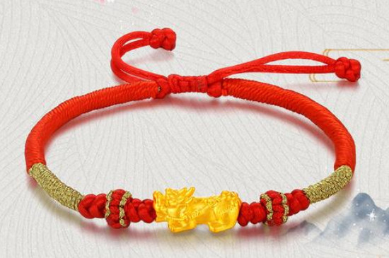 婴儿适合带什么黄金手链,婴儿不适合佩戴手链